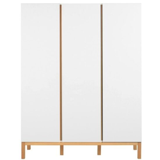 Bílá lakovaná skříň Quax Indigo 198 x 152 cm